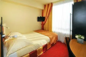 Отель Badhotel Scheveningen