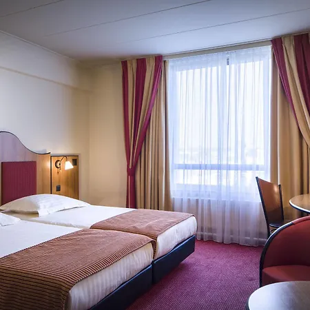 Badhotel Scheveningen 3*
