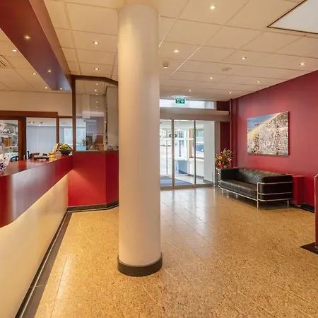 Отель Badhotel Scheveningen 3*