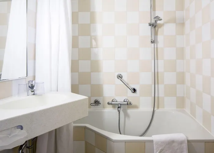 Badhotel Scheveningen Отель Гаага