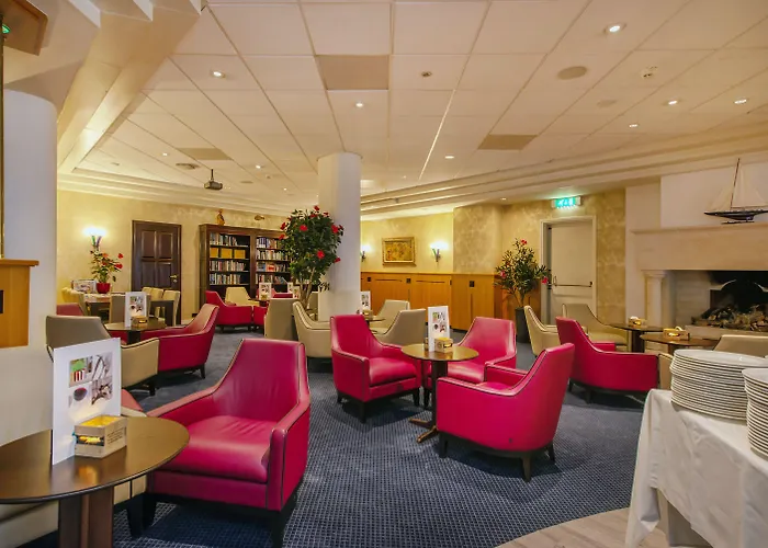 Badhotel Scheveningen Отель