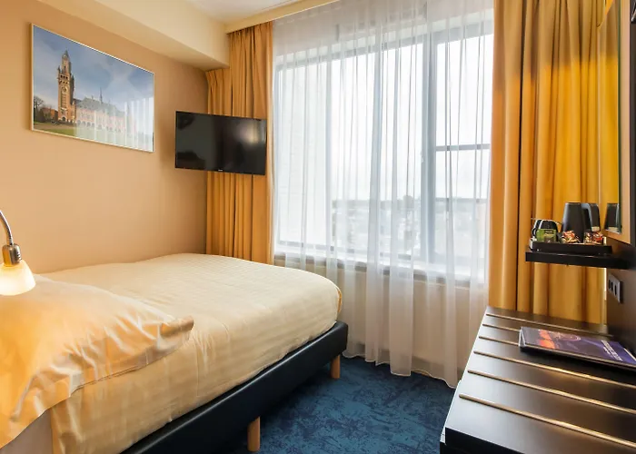 Badhotel Scheveningen 3* Гаага