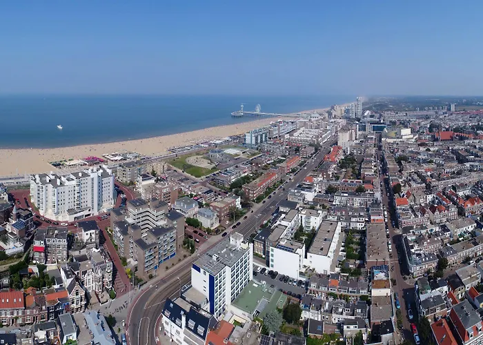 Badhotel Scheveningen Отель 3*