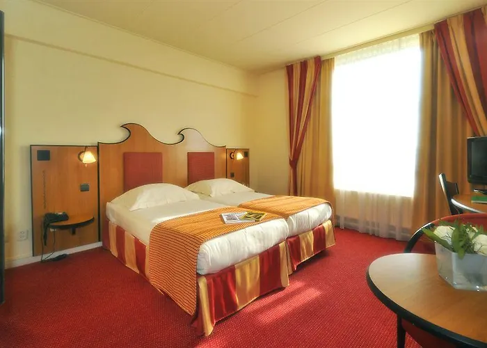 Badhotel Scheveningen Отель 3*