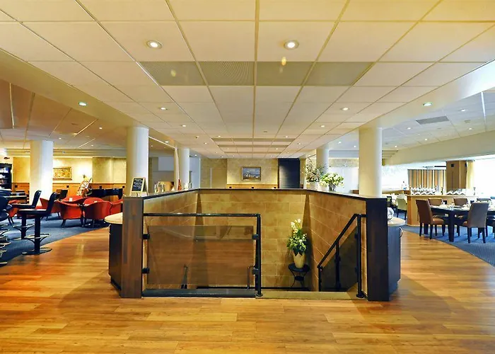 Отель Badhotel Scheveningen 3*