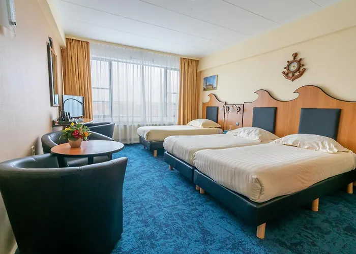 Badhotel Scheveningen 3* Гаага