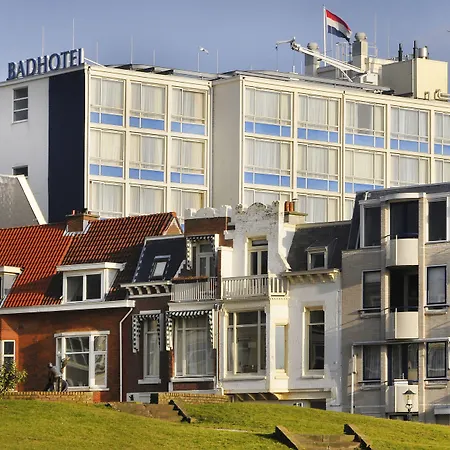 酒店 Badhotel Scheveningen 3*