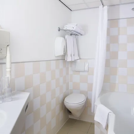 Hotel Tryp Badhotel Scheveningen Brand New 3*