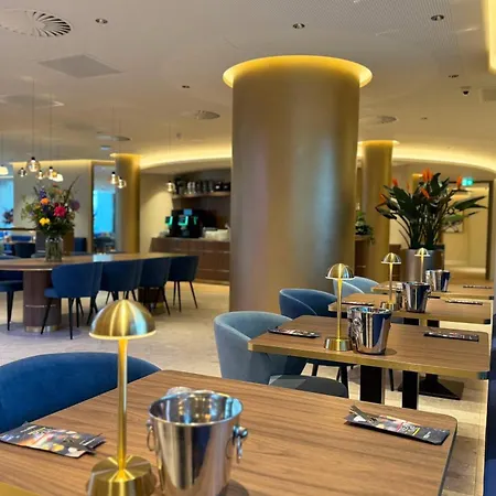 Tryp Badhotel Scheveningen Brand New
