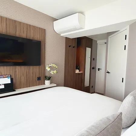 Tryp Badhotel Scheveningen Brand New 3*
