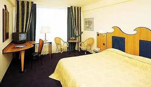 Hotel Badhotel Scheveningen 3*