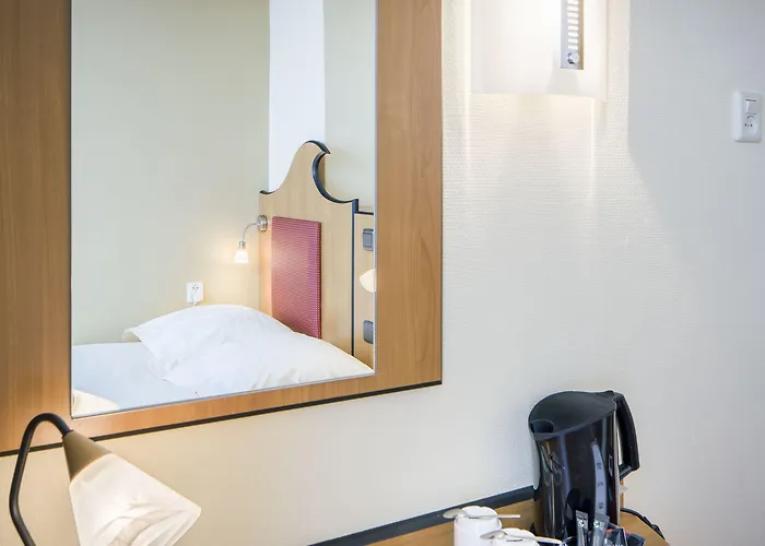 Badhotel Scheveningen 3*