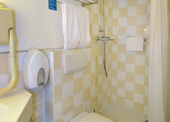 Badhotel Scheveningen 3*