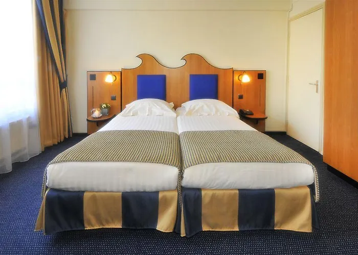 酒店 Badhotel Scheveningen 3*