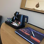 Badhotel Scheveningen ホテル 3*