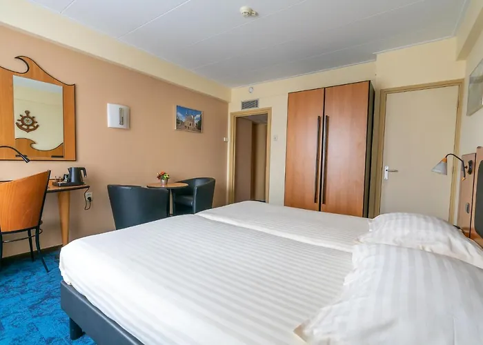 Badhotel Scheveningen 3* Den Haag