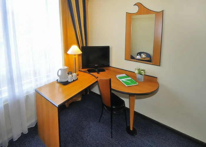 Badhotel Scheveningen Hotel 3*